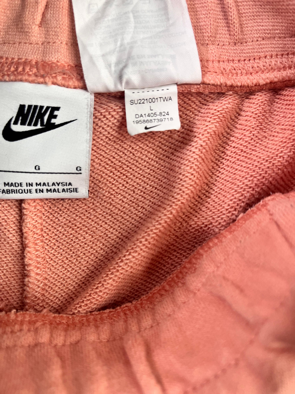 SHORT NIKE MUJER TALLA L ROSADO
