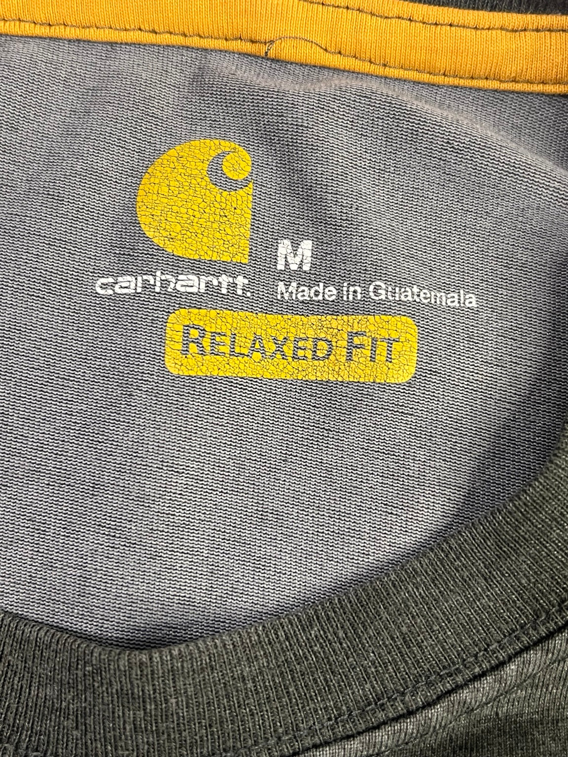 Etiqueta interior Carhartt Force talla M Relaxed Fit