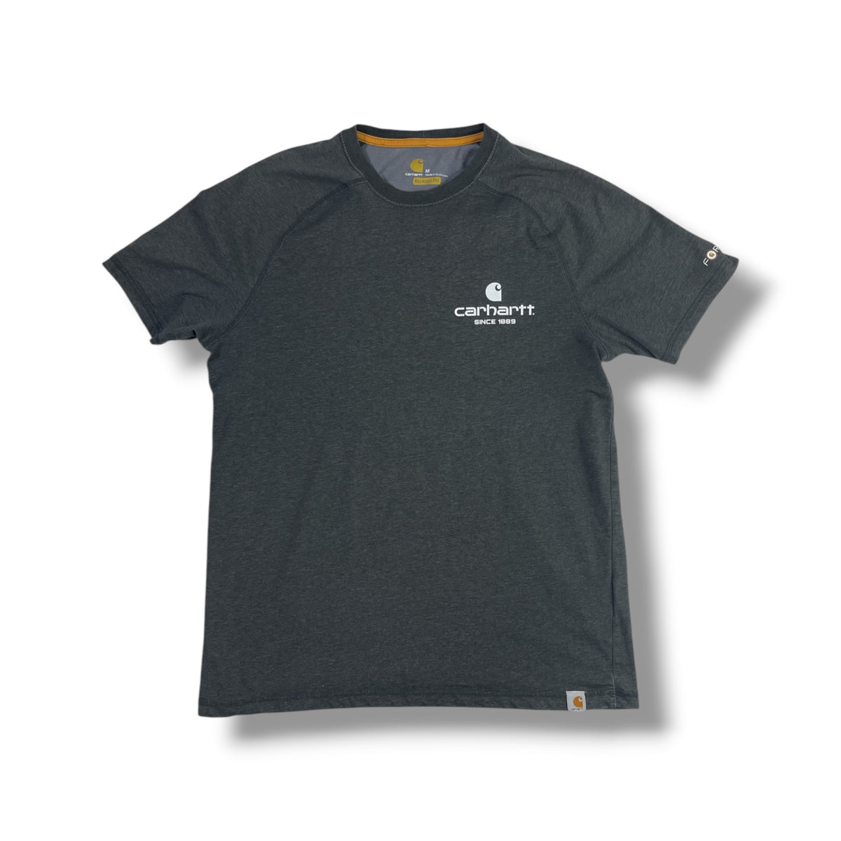 Fotografía original frontal de la polera Carhartt Force