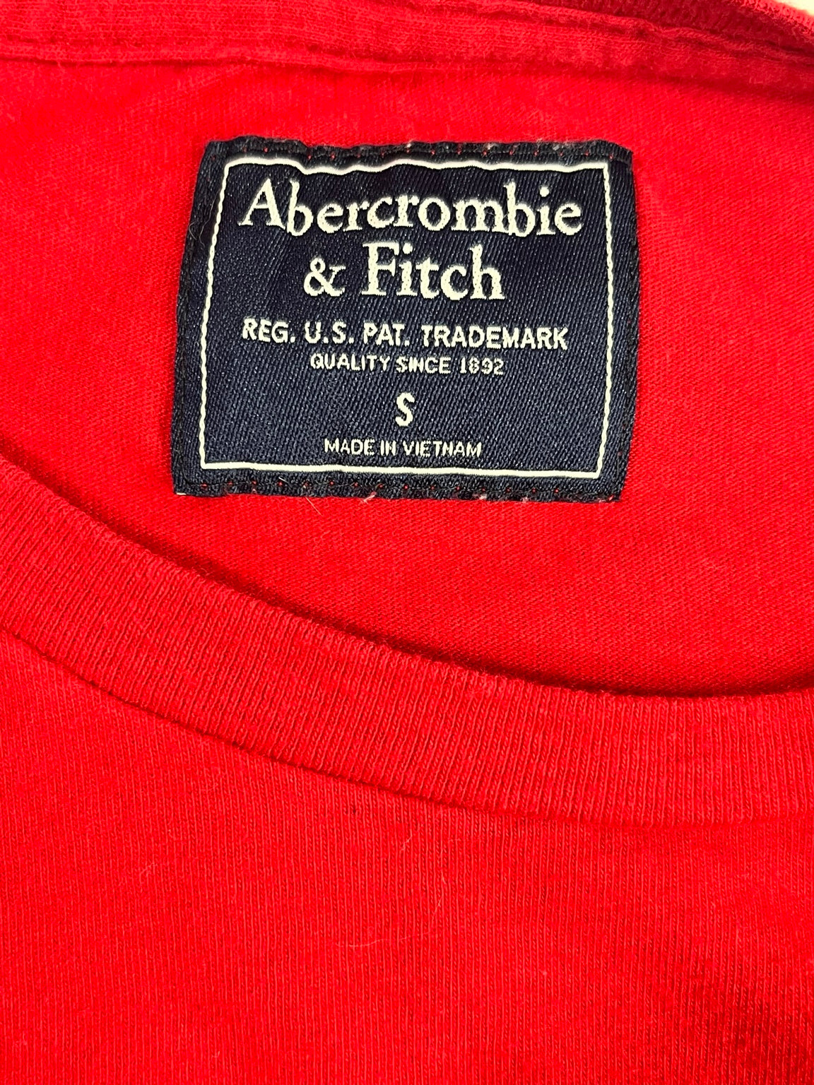 Etiqueta real Abercrombie & Fitch talla S