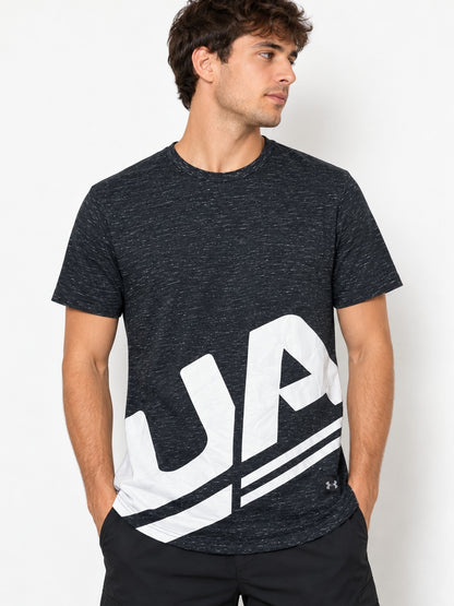 Imagen de portada: polera Under Armour hombre talla S, modelo, logo UA blanco