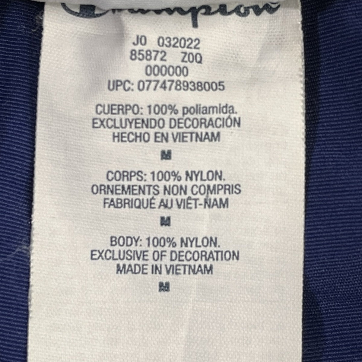 Etiqueta Champion composición 100% nylon