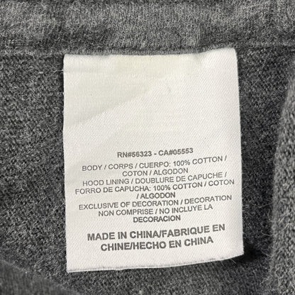 Etiqueta de composición del polerón Nike, foto real