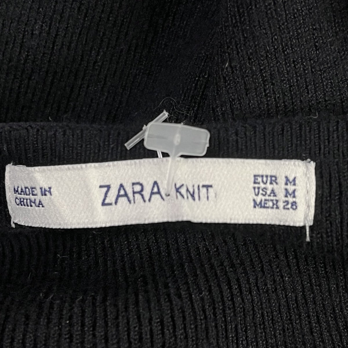 Etiqueta real Zara Knit talla M en formato cuadrado ampliado