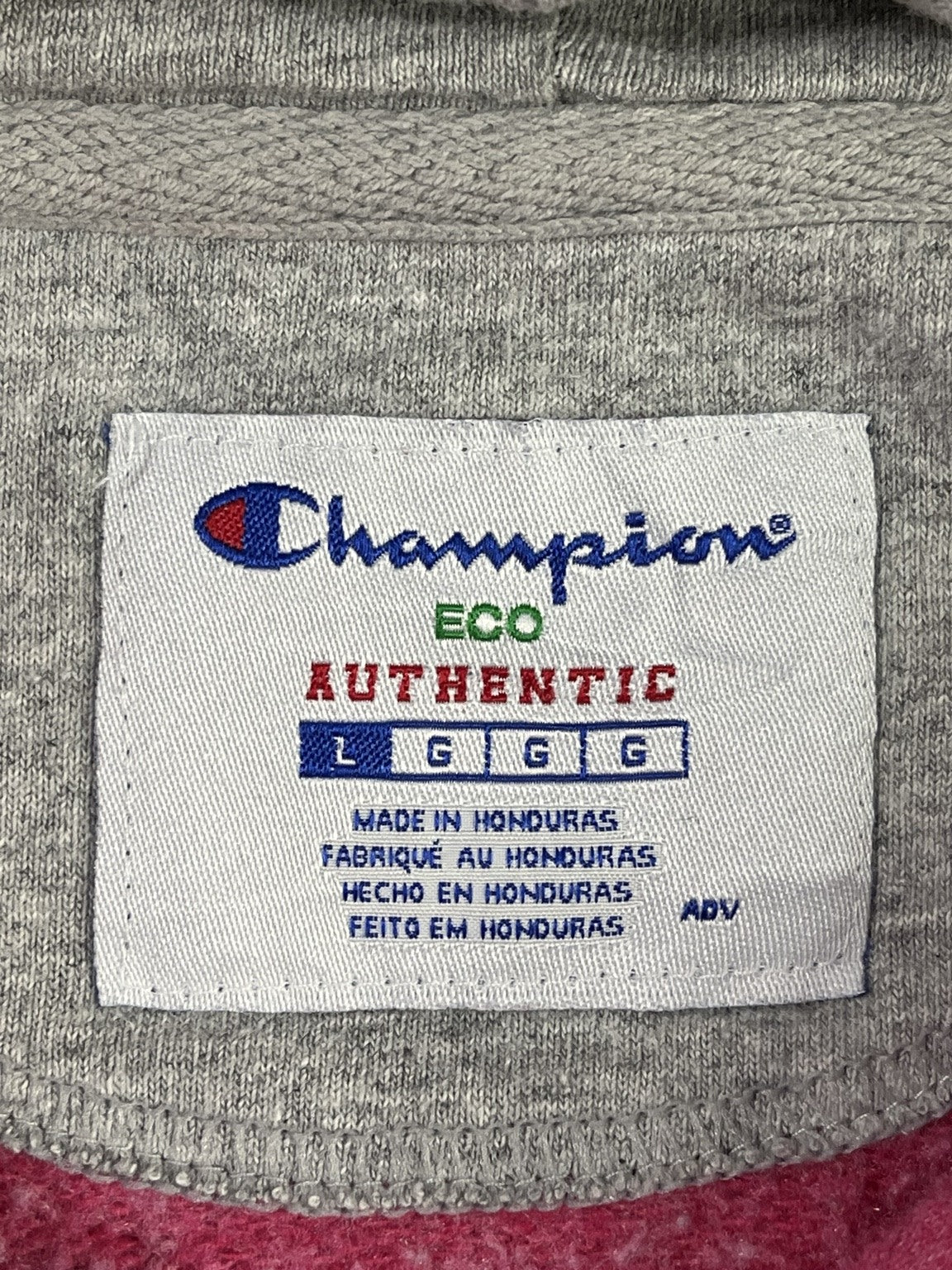 Etiqueta Champion ECO Authentic talla L, hecho en Honduras