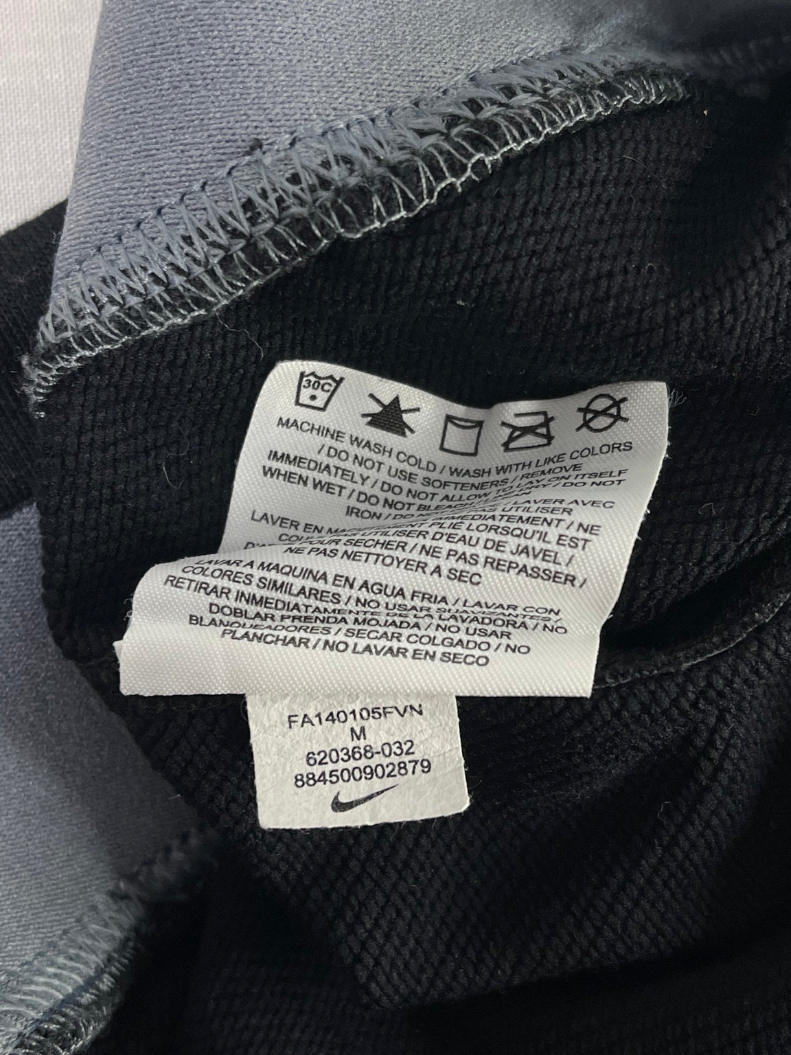 Etiqueta código Nike 620368-032