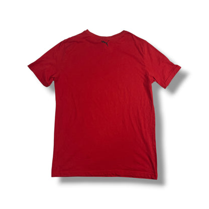 Espalda completa de polera Puma roja