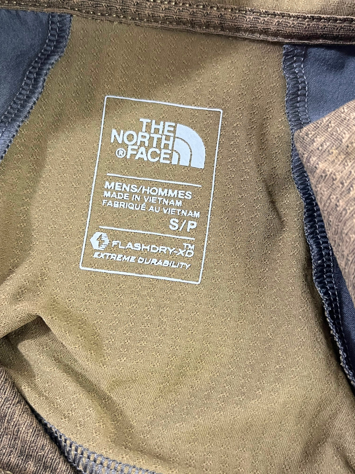 POLERÓN LIGERO THE NORTH FACE HOMBRE · TALLA S