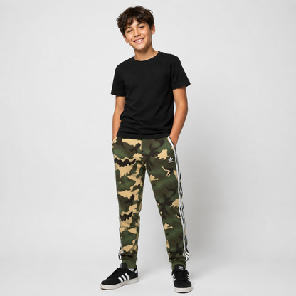 PANTALÓN JOGGER ADIDAS ORIGINALS CAMUFLADO · TALLA JUVENIL 14/16 – XS ADULTO