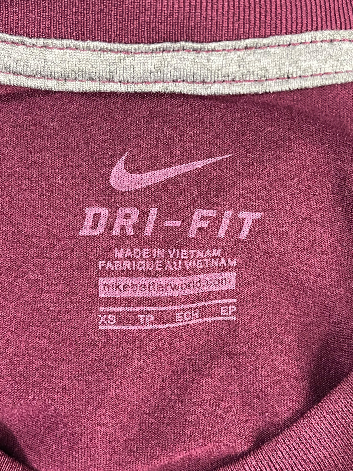 POLERA NIKE DRI-FIT MANGA LARGA MUJER TALLA XS
