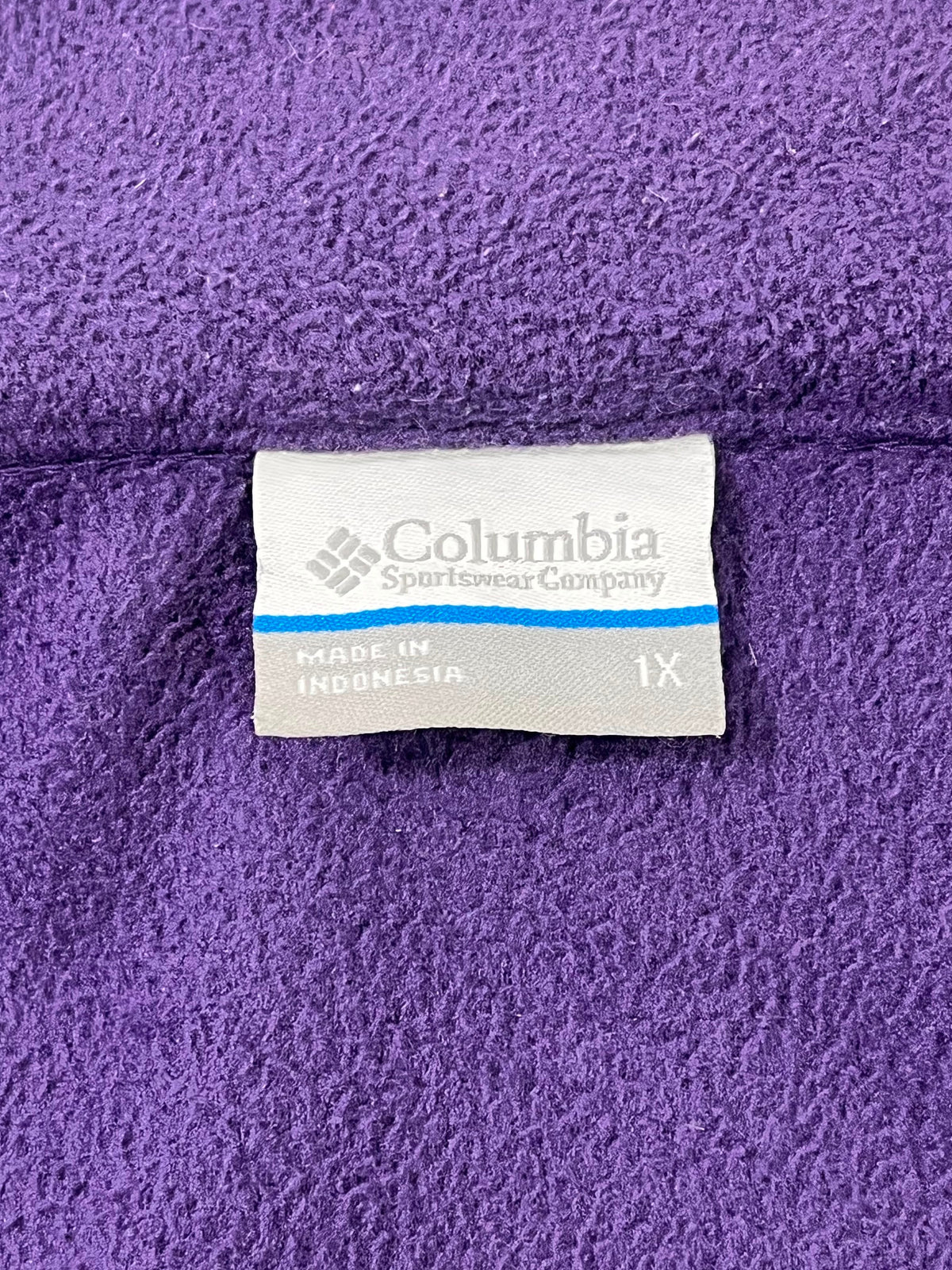 Etiqueta Columbia modelo XW6621