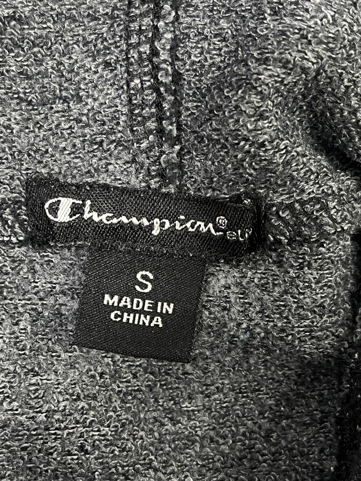 POLERÓN CHAMPION MUJER CON CAPUCHA · TALLA S