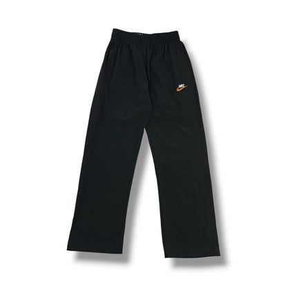 PANTALÓN DEPORTIVO NIKE NEGRO · TALLA L