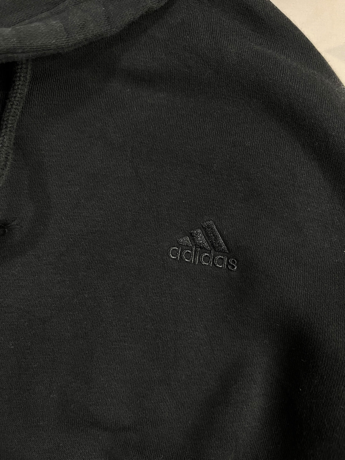 POLERÓN ADIDAS MUJER TALLA M OVERZISE NEGRO CON CAPUCHA