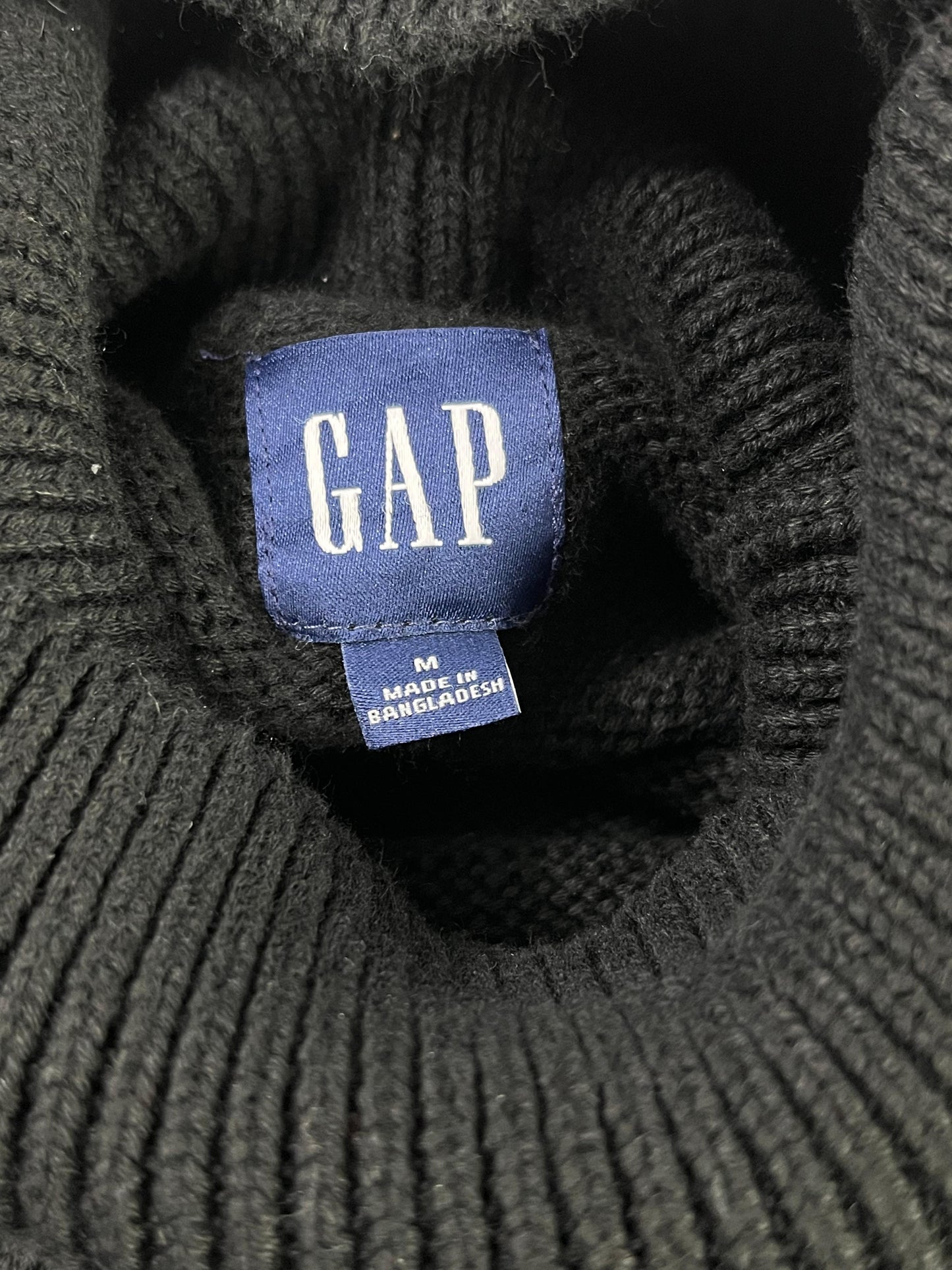 SWEATER GAP CUELLO ALTO OVERSIZE NEGRO TALLA M