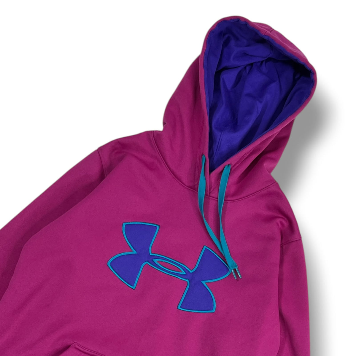 POLERÓN UNDER ARMOUR MUJER TALLA S FUCSIA CON CAPUCHA