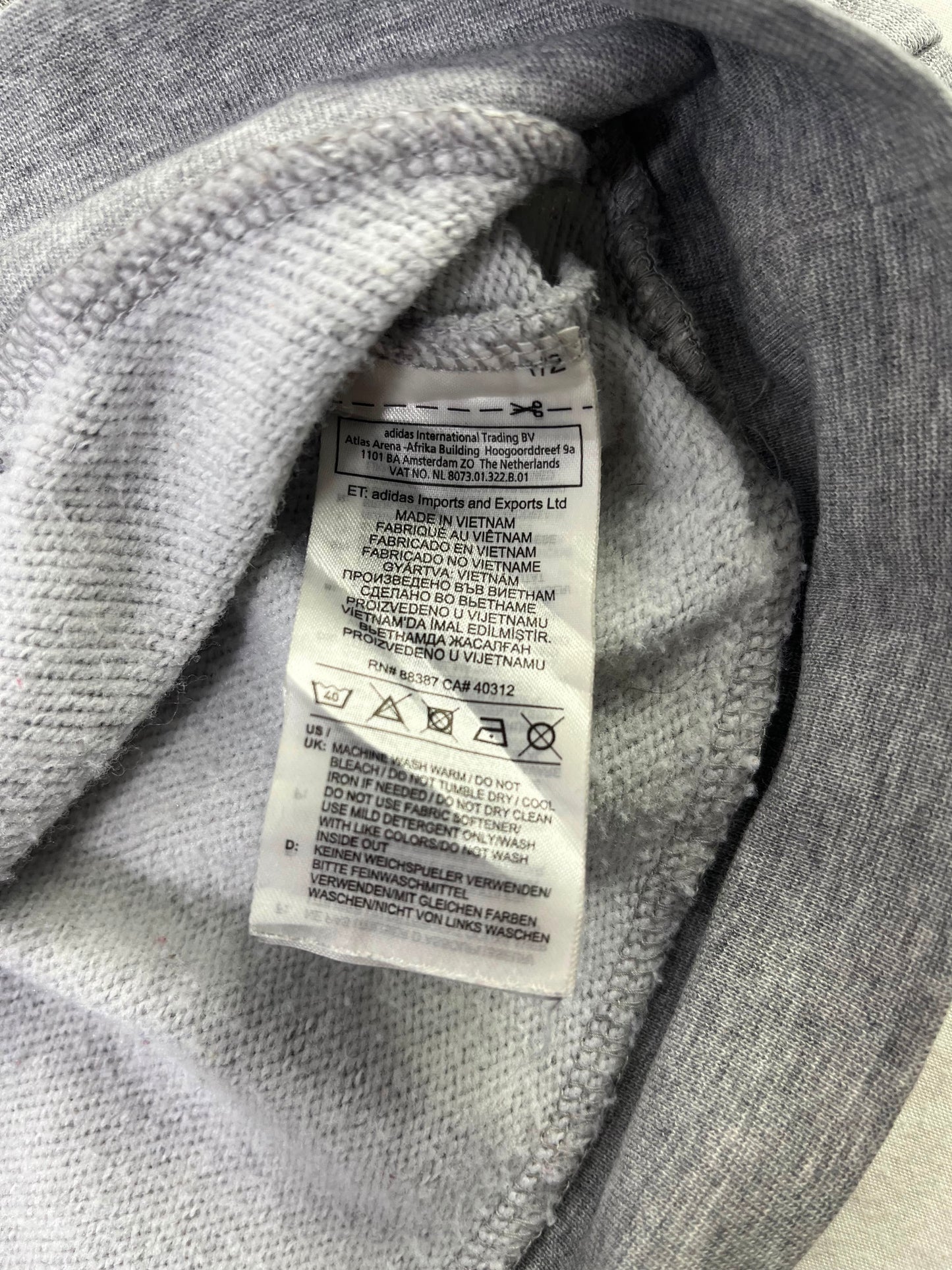Polerón Adidas Gris Jaspeado Talla M