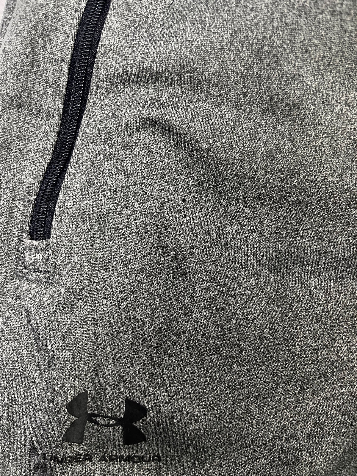 PANTALÓN JOGGER UNDER ARMOUR HOMBRE · TALLA S
