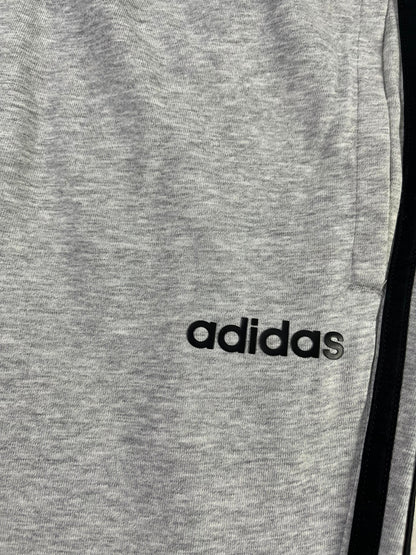 Pantalón deportivo Adidas Talla M