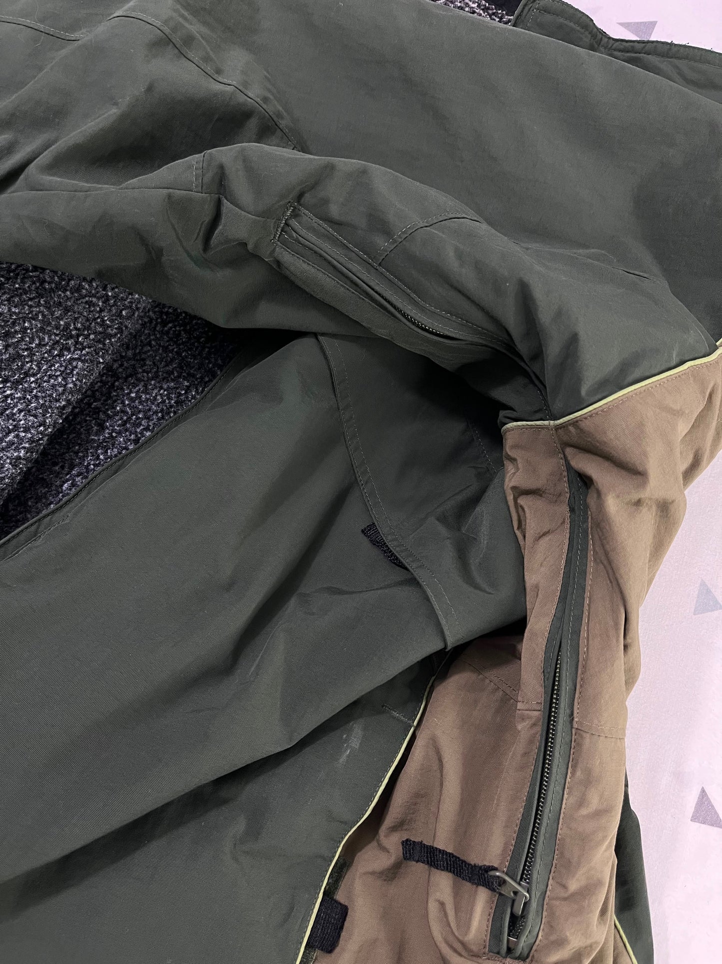 Chaqueta Columbia Outdoor con faldón para nieve