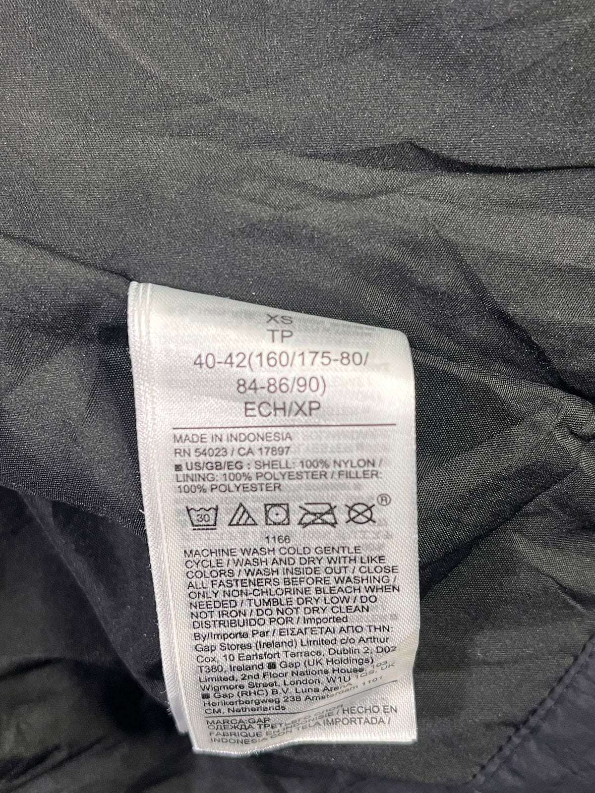 CHAQUETA GAP ACOLCHADA SIN MANGAS MUJER · TALLA XS