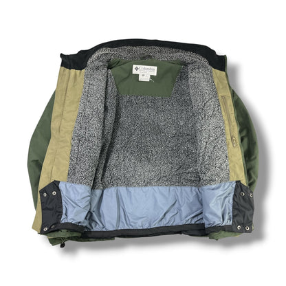 Chaqueta Columbia Outdoor con faldón para nieve