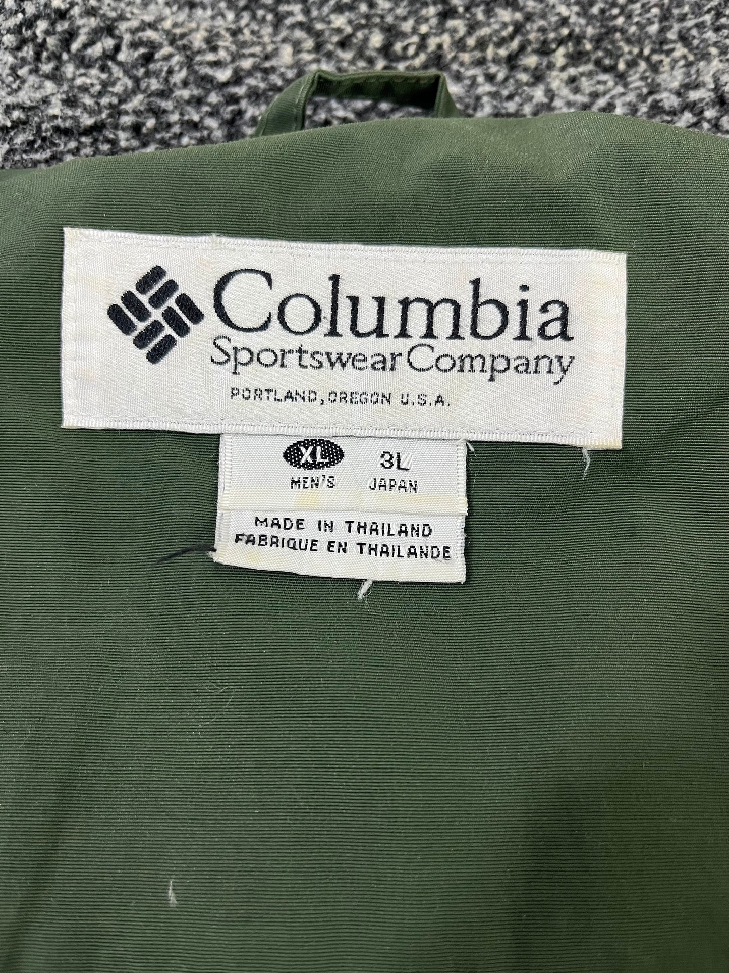 Chaqueta Columbia Outdoor con faldón para nieve