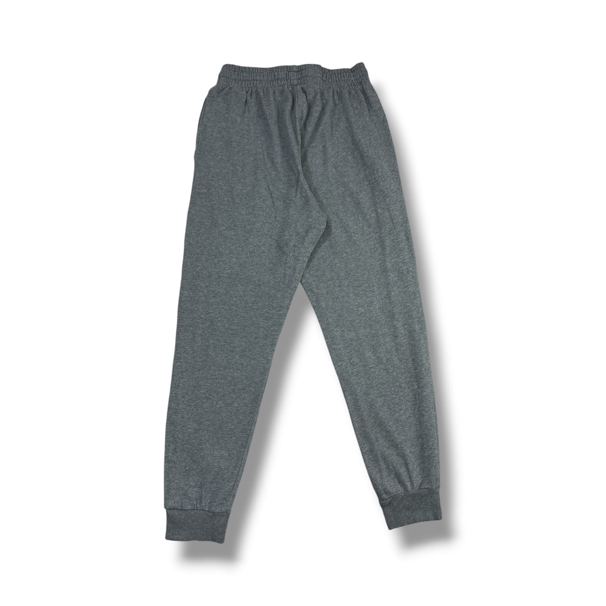Fotografía real posterior pantalón Under Armour gris jaspeado